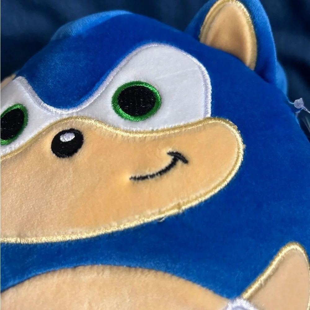 SOLD - Sonic Squishmallow - Picture 5 of 10